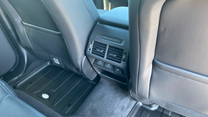 Land Rover Discovery Sport 1.5 P270e Landmark 5dr Auto [5 Seat] Station Wagon - Image 18